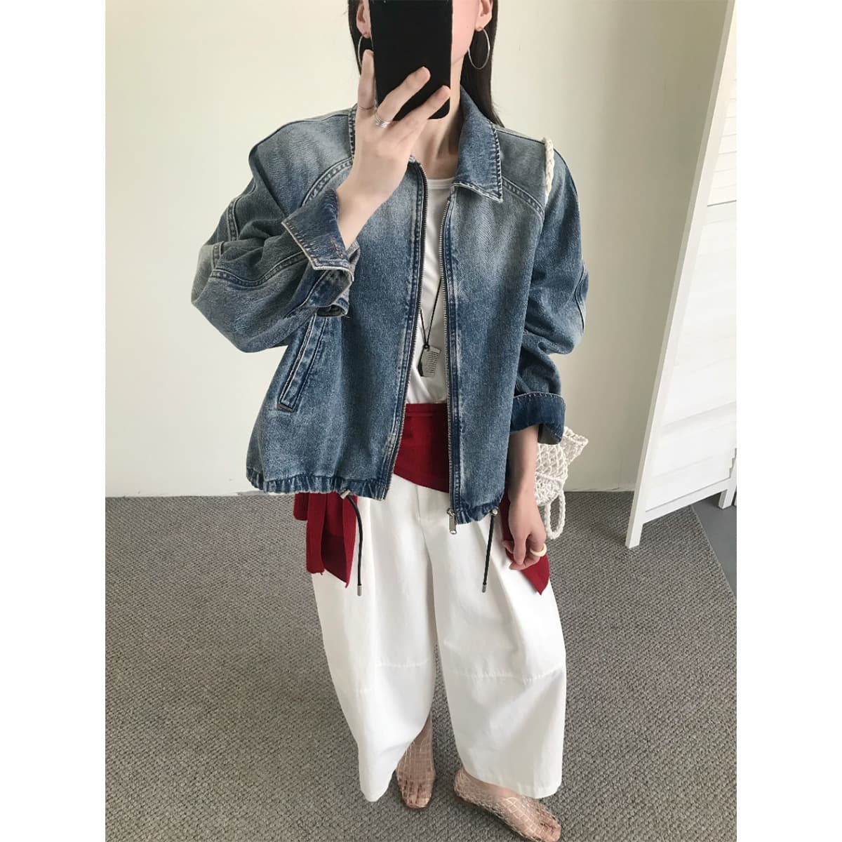 2026 Spring Old Money Style Washed Denim Jacket for Women Loose Short Drawstring Slimming Design Niche Jacket ZGC