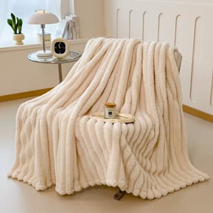 New Cross-Border High-Gram 260g Faux Rabbit Fur Ribbed Thermal Blanket, Car Blanket, Camping Blanket
