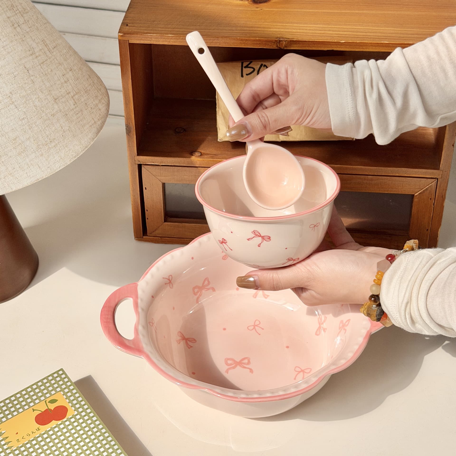 Girls' Heart Bow Double-Ear Large Soup Bowl Ceramic Home Large Capacity Instant Noodle Bowl Ins Luosifen Bowl High Temperature Resistant