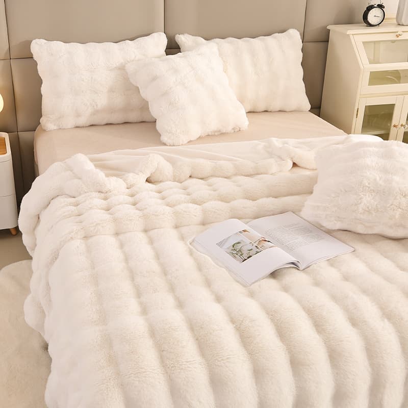 Thickened Double Layer Rabbit Fur Blanket Sofa Nap Cover Faux Fur Blanket Super Warm Modern Simple Style All Season Use