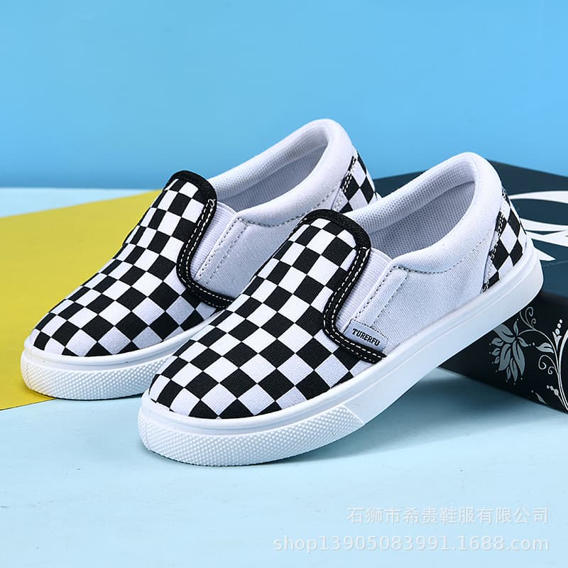 Clearance Children's Cloth Shoes, Boys and Girls Shoes, New Four-Season Checkered Plaid Slip-On Sneakers, Versatile Student Shoes