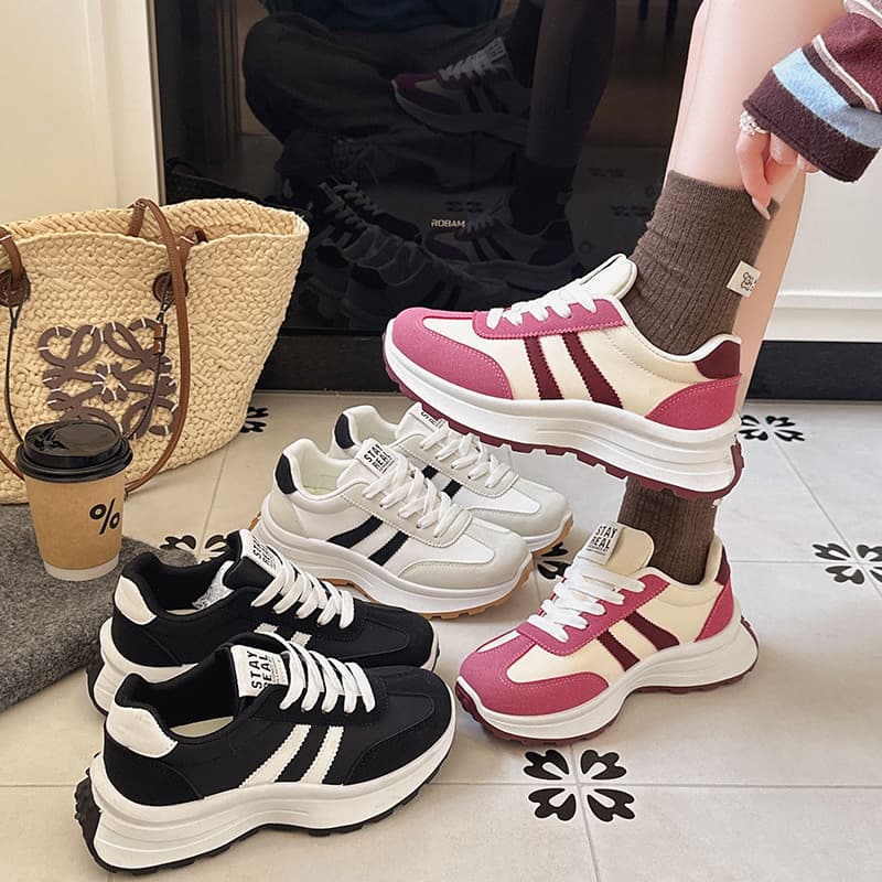 Agan Women's Running Shoes 2026 New Year Spring Large Size 41-42 Lightweight Thick Sole Retro Dad Shoes Make Feet Look Smaller