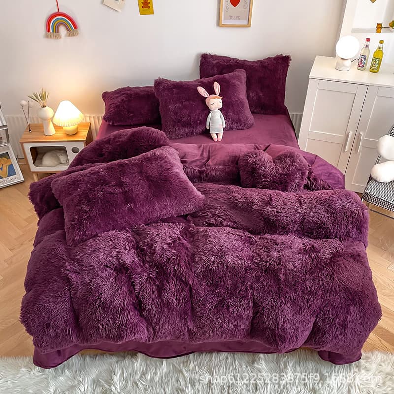 Long-haired mink velvet three-piece set Mink velvet solid color crystal velvet plush warm three- or four-piece set foreign trade