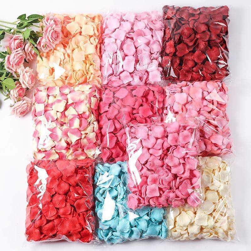 Artificial Rose Petals Wedding Proposal Decoration Romantic Room Arrangement Valentine's Day Gift Bridal Suite Decor