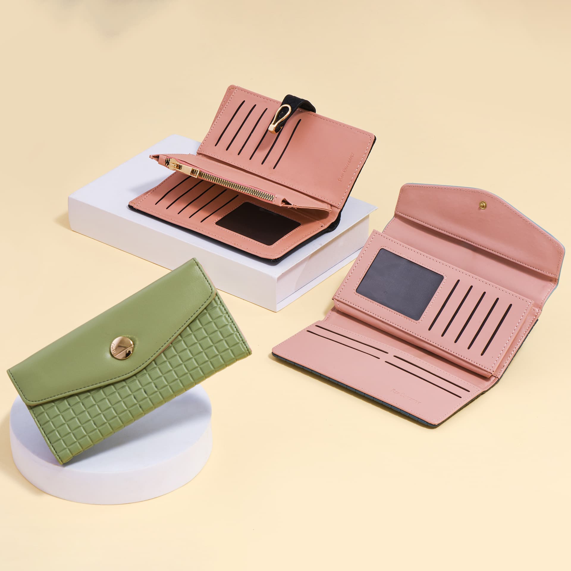 Cross-border Women's Short Wallet, Ins Simple Student Multi-card Slot Large Capacity Card Holder Coin Purse Wallet Wholesale