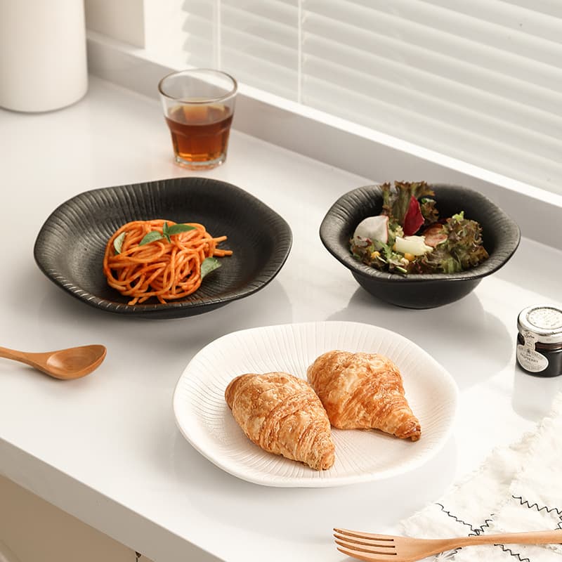 Elliptical Matte Black and White Steak Plate, Western Dinner Plate, Underglaze Color Home Dinner Plate, Rock Soup Bowl, Ceramic Western Plate