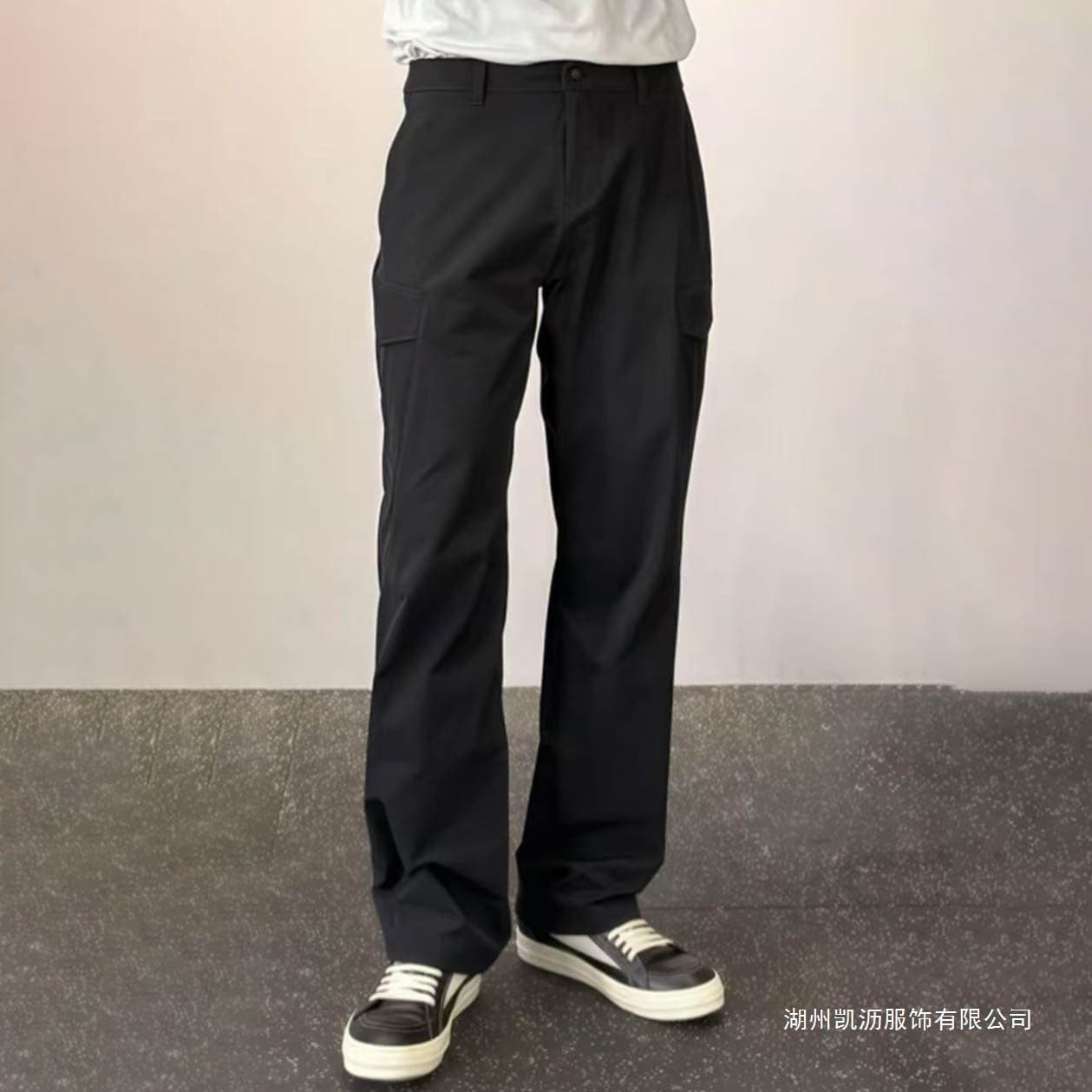 2026 Casual Pants Outdoor Casual Straight Functional Sports Workwear Quick-Drying Mountaineering Pants Soft Shell Jacket Pants Men Black
