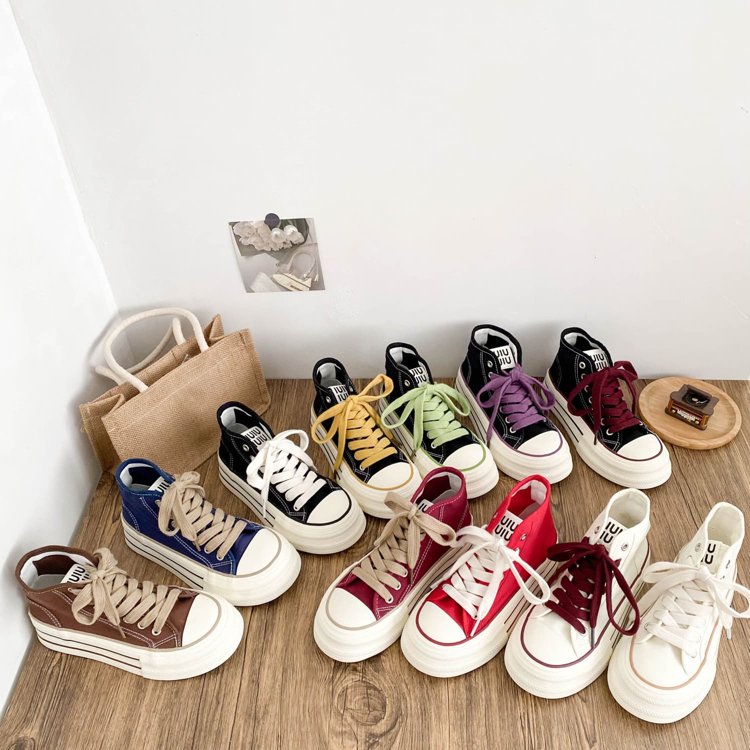 H1519 Thick Sole High-Top Canvas Shoes for Women 2025 New Hong Kong Style Trendy Retro Round Toe Versatile Skate Shoes