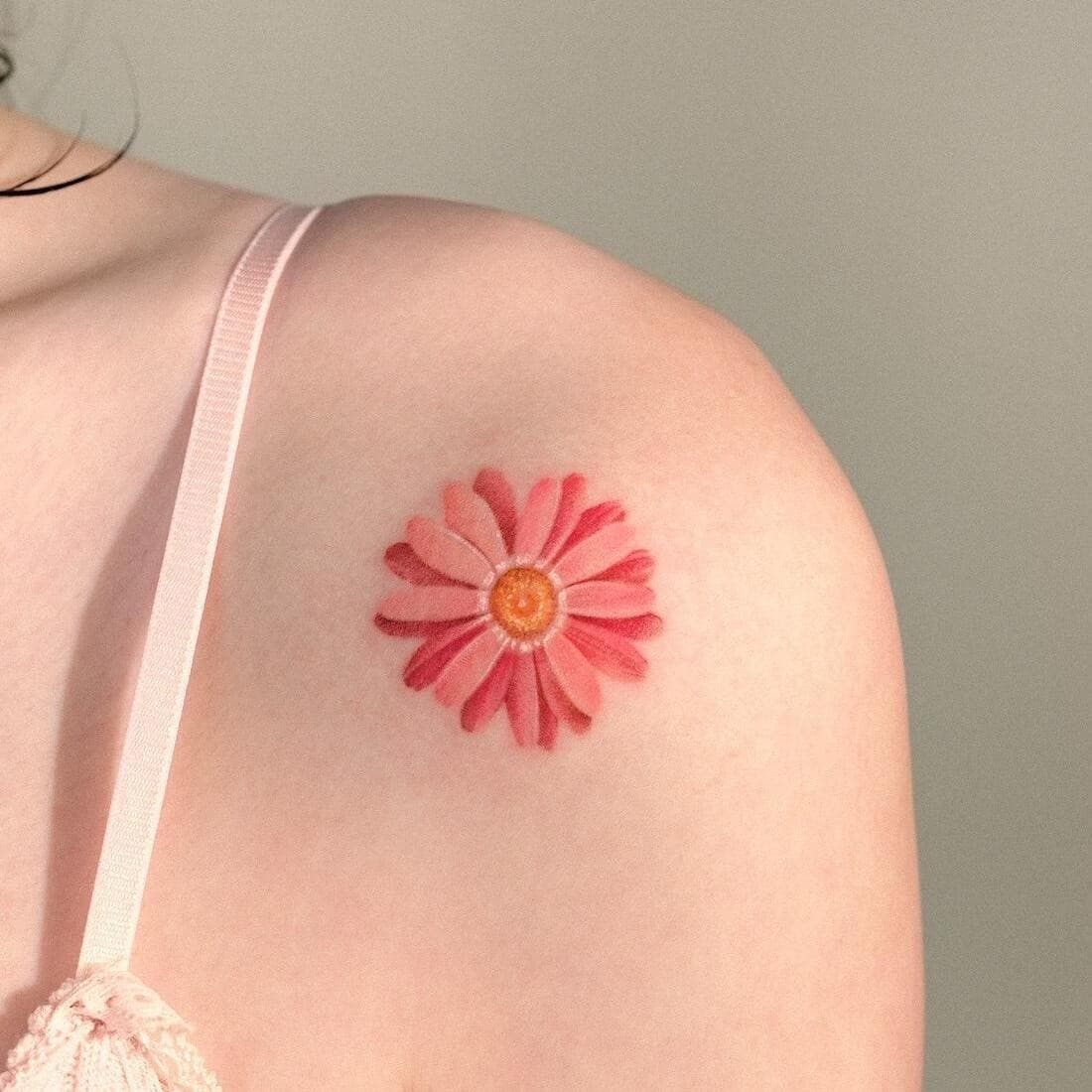 Pink Daisy Color Tattoo Sticker New High-Looking Pure Desire Waterproof Body Painting Ins Realistic Photo Sticker