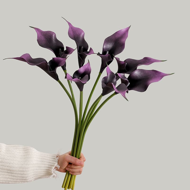 New Year's Eve flower bucket decoration simulated EVA double-petal feel calla lily Restaurant table decoration simulated white calla lily