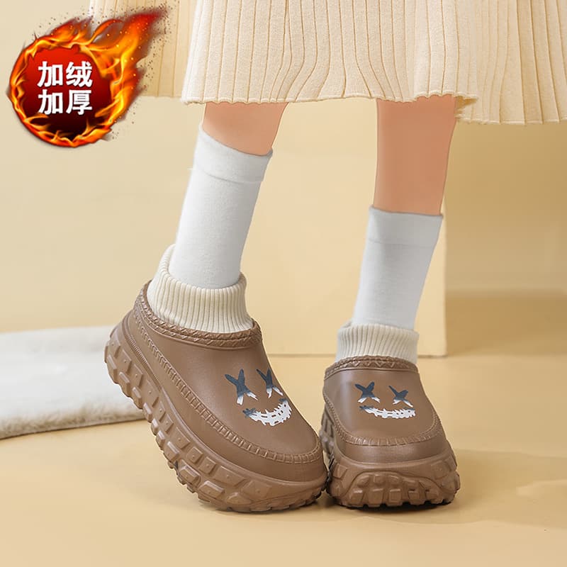 New Autumn/Winter Cotton Shoes for Women, Thick Sole Height-Increasing, Heel-Wrapped Warm Cotton Slippers, Couples' Fleece-Lined Thick Warmth, Stain-Resistant Waterproof Winter Shoes