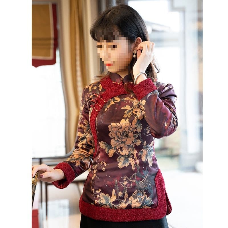 New Autumn/Winter Tang-style Cotton-padded Jacket, Improved Padded Cheongsam Top, Thickened and Warm, Chinese Style Red New Year's Outfit for Women