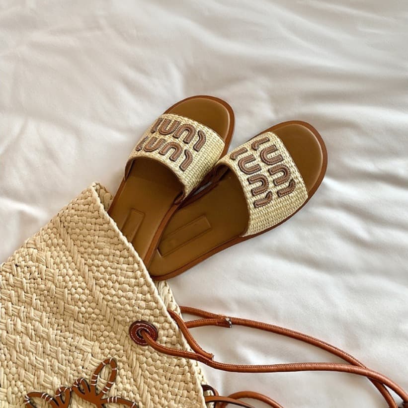 Midsummer Evening Breeze ~ 2024 New Vacation Woven Flat Beach Slippers Women's Summer Outer Wear Sandals
