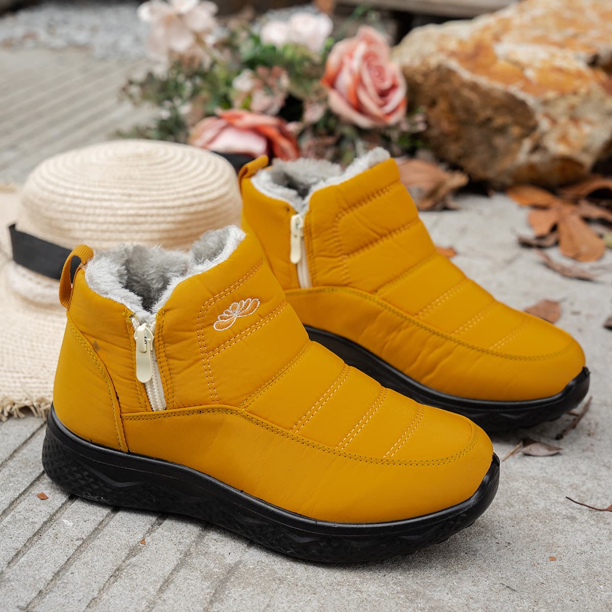 Women's Winter New Cotton Shoes, Foreign Trade Couple Walking Shoes, Fleece-Lined and Thickened, Unisex Snow Boots for Women