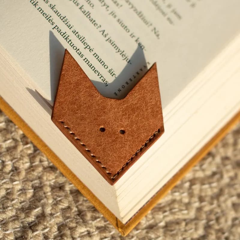 PU Leather Little Prince Fox Bookmark Animal Series Page Clip Mini Bookmark Little Fox Book Corner Protector
