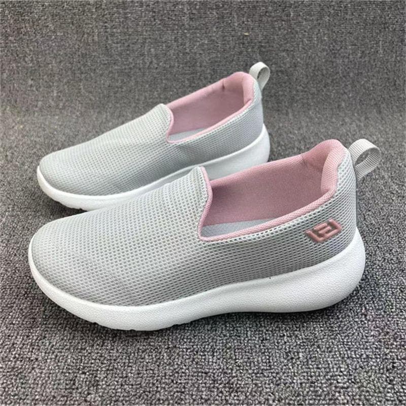 Soft, non-slip, breathable elderly walking shoes, lightweight cloth shoes for women, slip-on mom shoes, mesh walking shoes