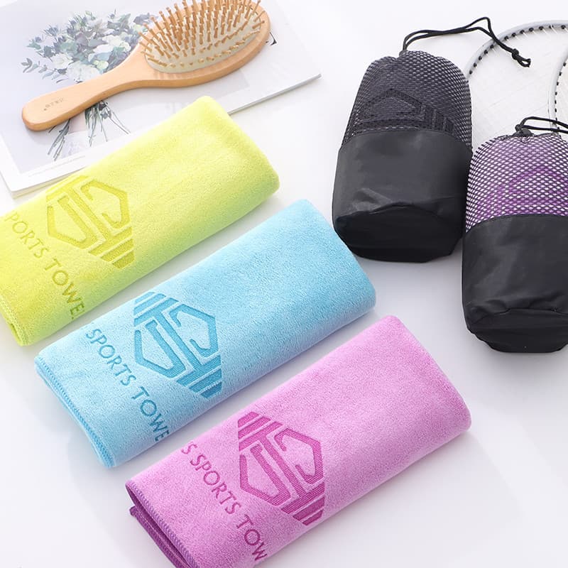 Wholesale sports towels, running and fitness sweat towels, outdoor quick-drying towels, customizable gym logo sweat towels