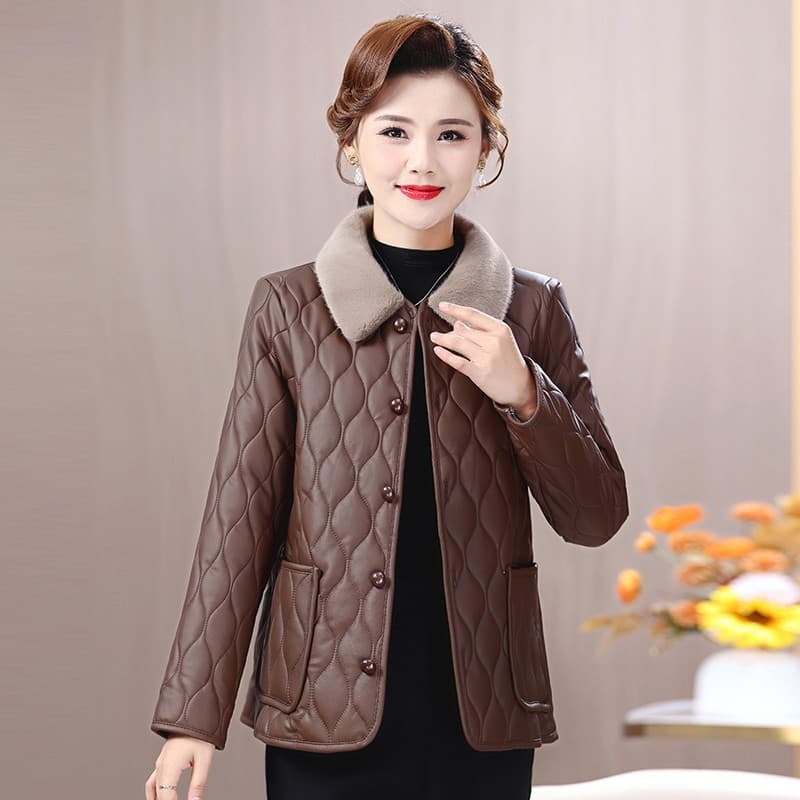 Women's Leather Jacket, No Washing Required, Fleece-lined, Thickened Jacket for Autumn and Winter, Warm and Cotton-padded Coat for Middle-aged and Elderly Mothers
