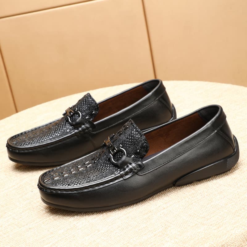 New top-grain cowhide loafers, single-layer men's fashion drip-molded crocodile pattern moccasins, British style trendy casual men's shoes.