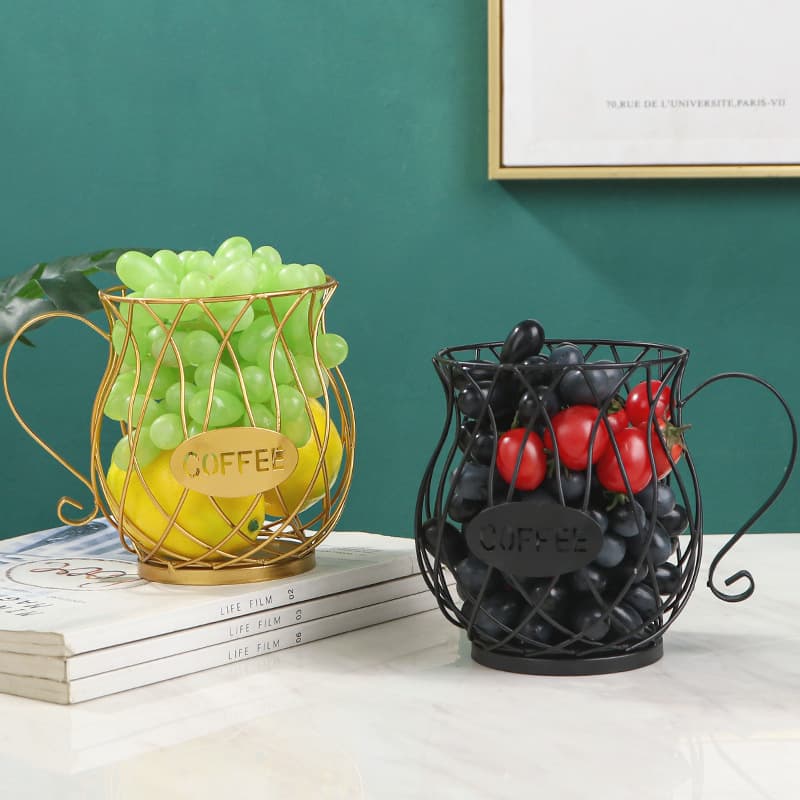 Factory Direct Foreign Trade Creative Iron Wire Candlestick Iron Fruit Basket Electroplated Gold Spray Plastic Ornaments Iron Ornaments