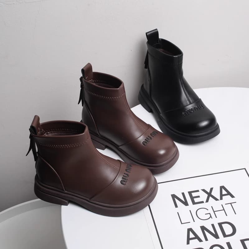 Girls' Boots 2025 New Autumn Winter Children's Martin Boots Girls Waterproof Baby Short Boots Soft Sole Leather Boots Princess Boots