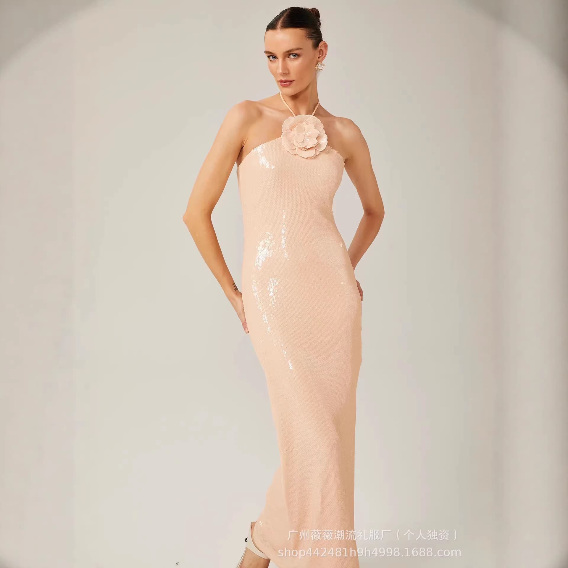 European and American new style halter neck three-dimensional flower backless luxury sequined long dress wedding toast catwalk dress evening dress