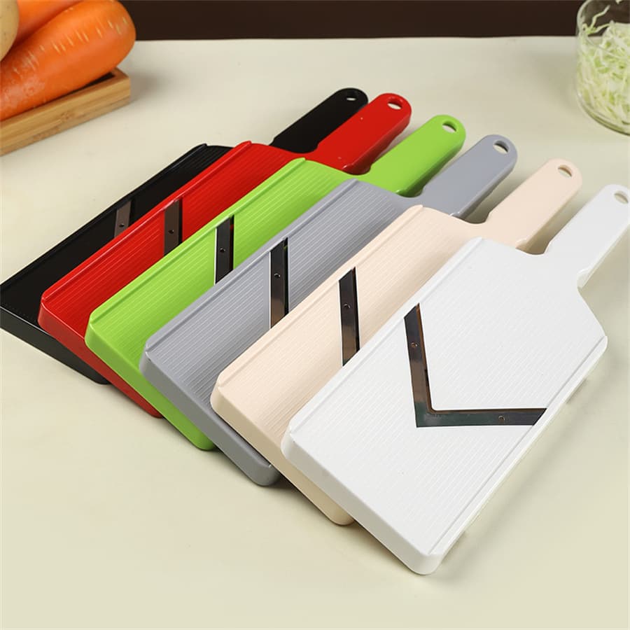 Japanese-style Cabbage Shredder for Tonkatsu, Coleslaw, Purple Cabbage, Salad, Cucumber, Potato Slicer