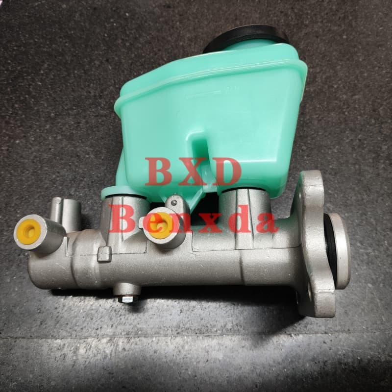 47201-60540 47201-60570 brake master cylinder for Land Cruiser 4500 HZJ80 FZJ80