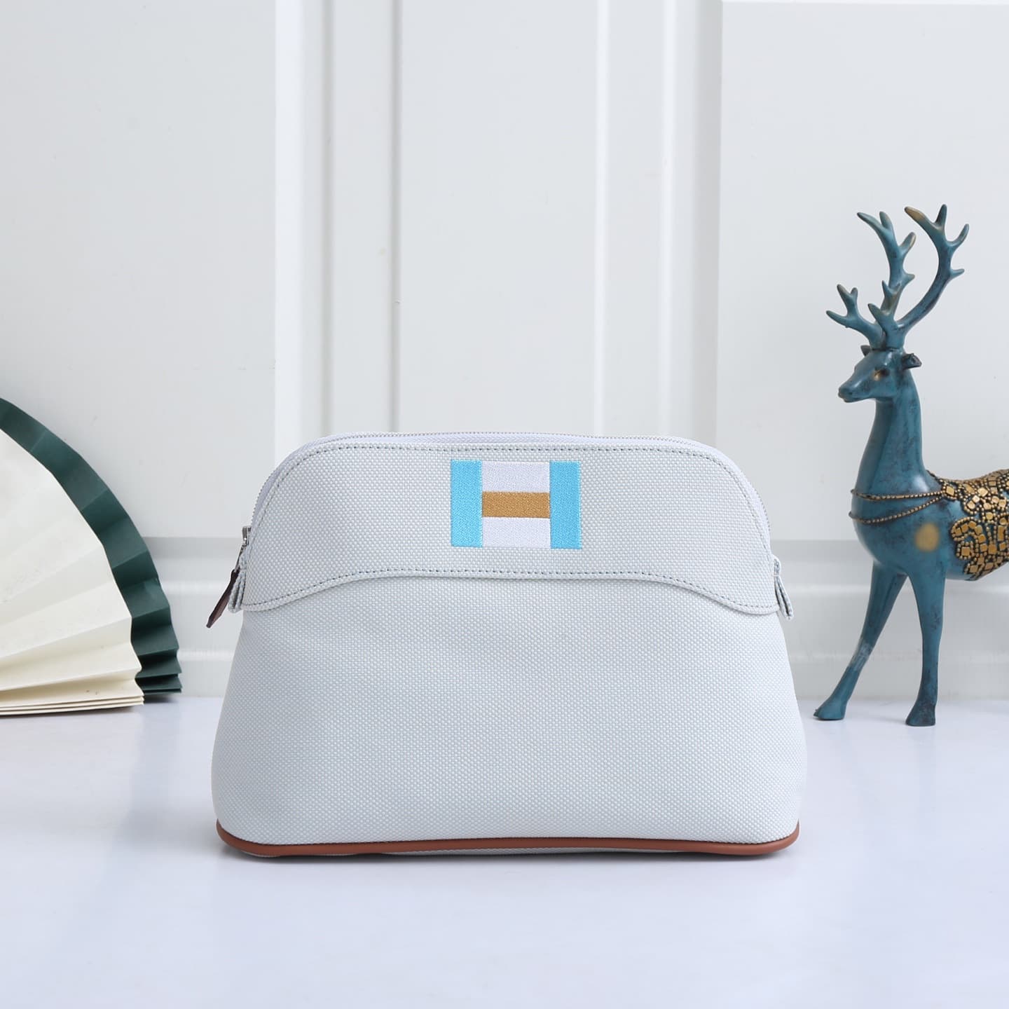 H family colorful childlike embroidered letters cosmetic bag waterproof canvas portable toiletry bag large capacity travel storage bag