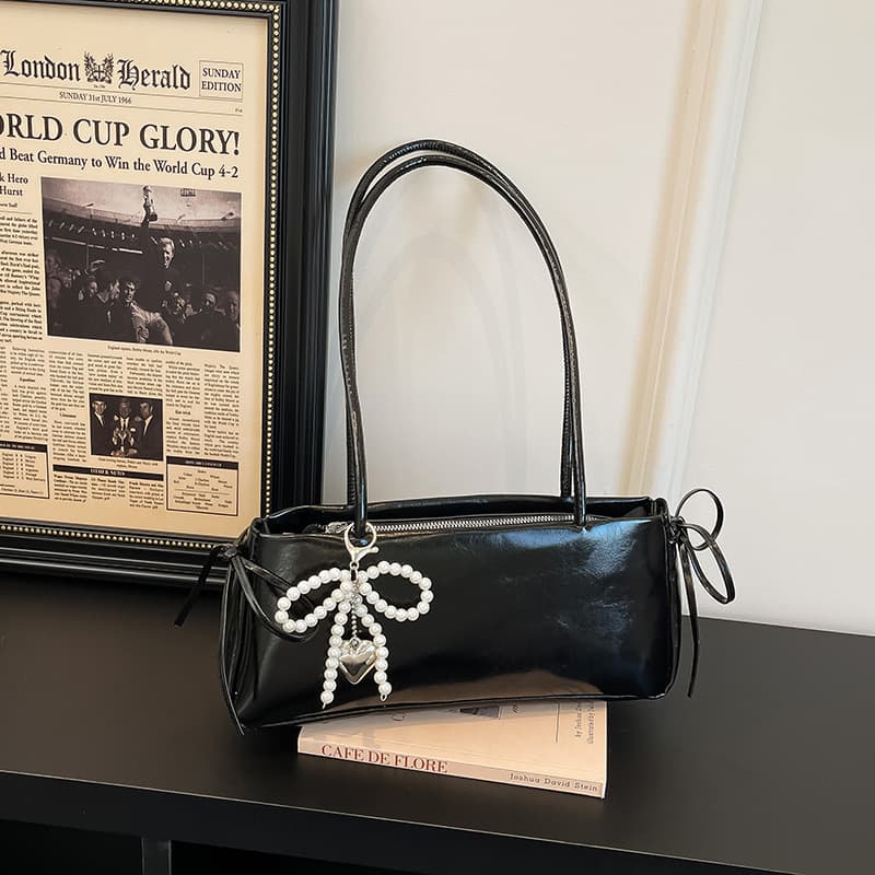 Trendy and Fashionable Casual New Style Bag with a Simple and Stylish Texture, Trendy Shoulder Bag for Summer 2026, Unique Women's Underarm Bag