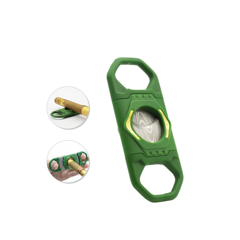 Hongjing factory directly supplies cigar cutters, cross-border manual cigarette breakers, stainless steel sharp portable cigar cutters and smoking accessories