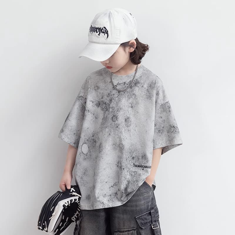 Boys' T-Shirt Summer Wear 2026 New Style for Older Children, Cool and Stylish Tops for Boys, Summer Short-Sleeve Children's Clothing Trendy Wholesale