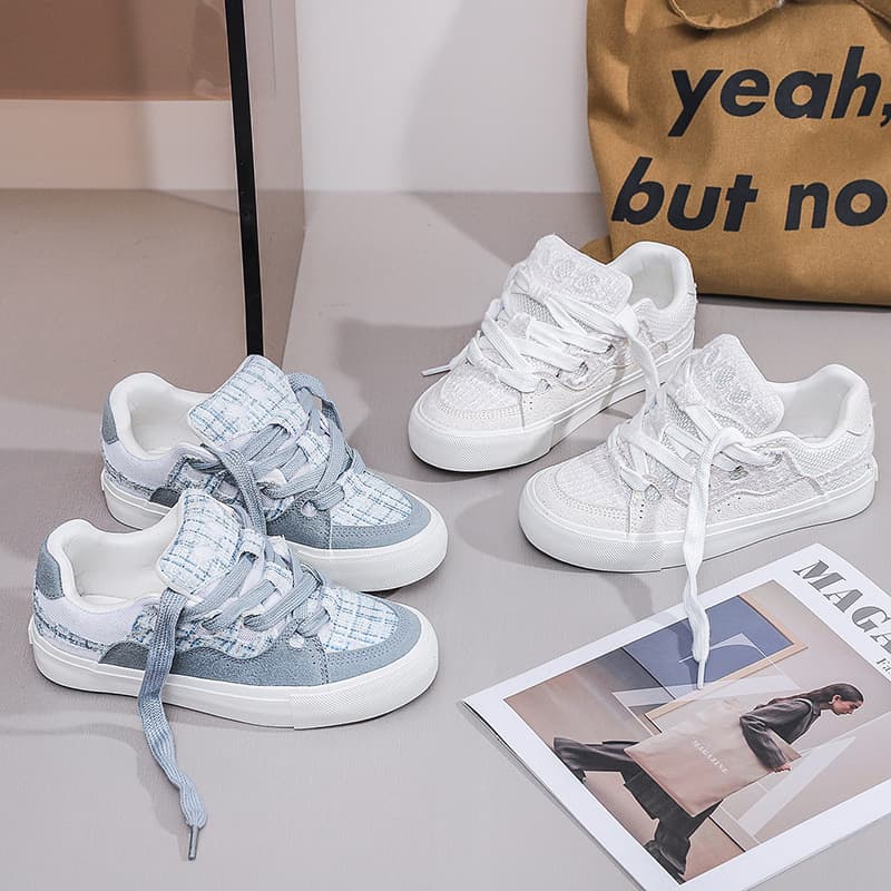 Unisex Skate Shoes 2026 New Student Canvas Shoes Casual Sports Skate Shoes Small Fragrance Style Korean Canvas Shoes Women Summer