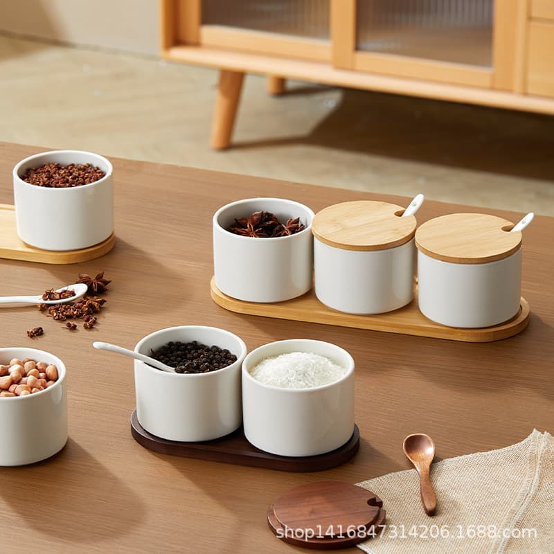 Ceramic Seasoning Pot, Household Kitchen Salt Pot, High Color Value, Solid Wood, Large Capacity, Monosodium Salt Pot with Lid