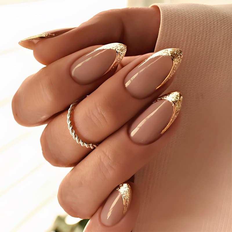 Foreign trade hot-selling 3D gold bronzing wearable nails short almond nails gold glitter simple almond finger fake nails