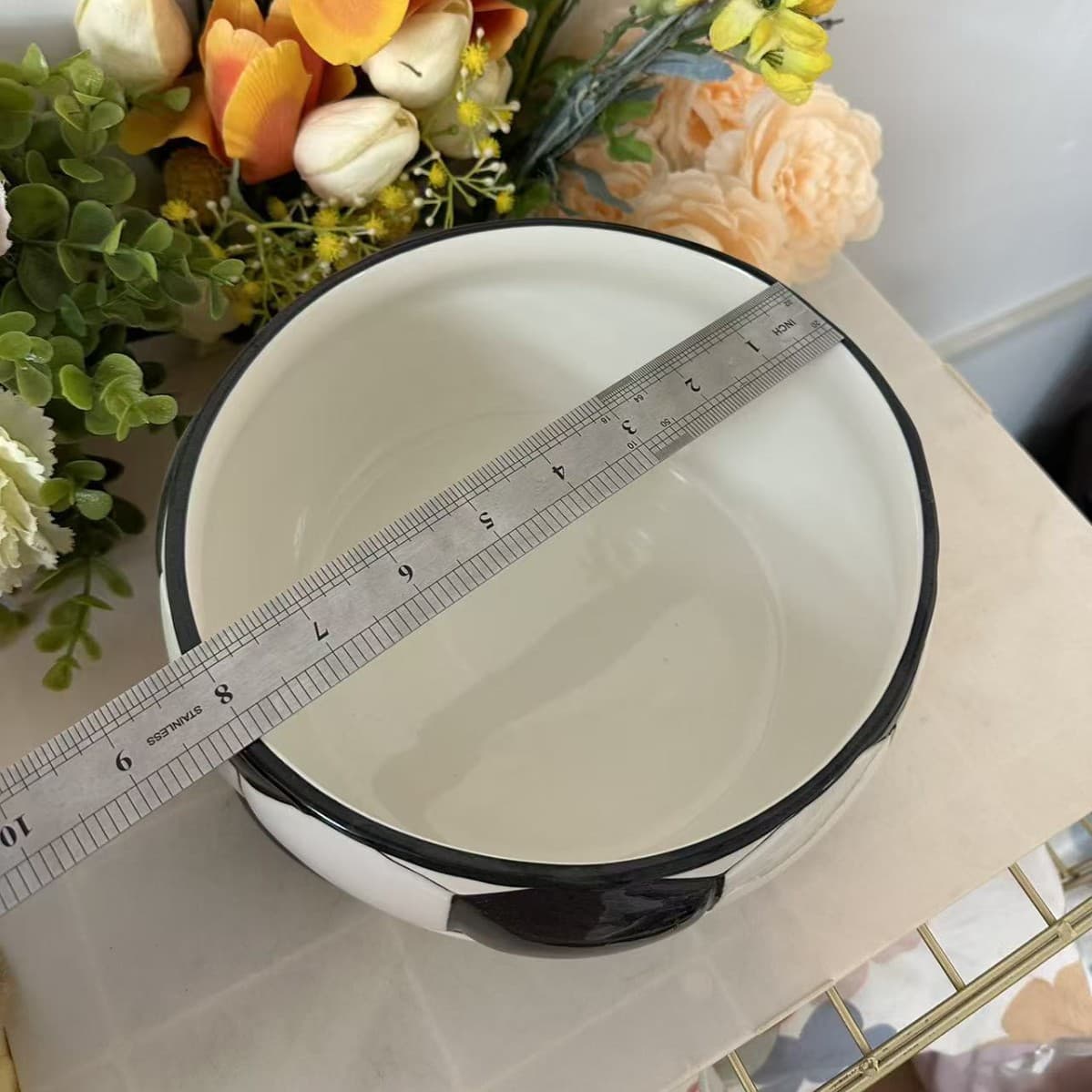 High-Temperature Creative Cartoon Ceramic Dinnerware Soccer Basketball Sports Style Soup Bowl Noodle Bowl Party Golf Volleyball Bowl