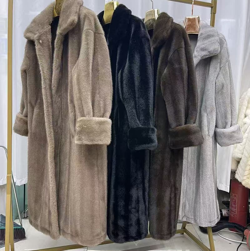 Thickened Warm Furry Coat Faux Fur Coat Faux Mink Vertical Embossed Long Coat