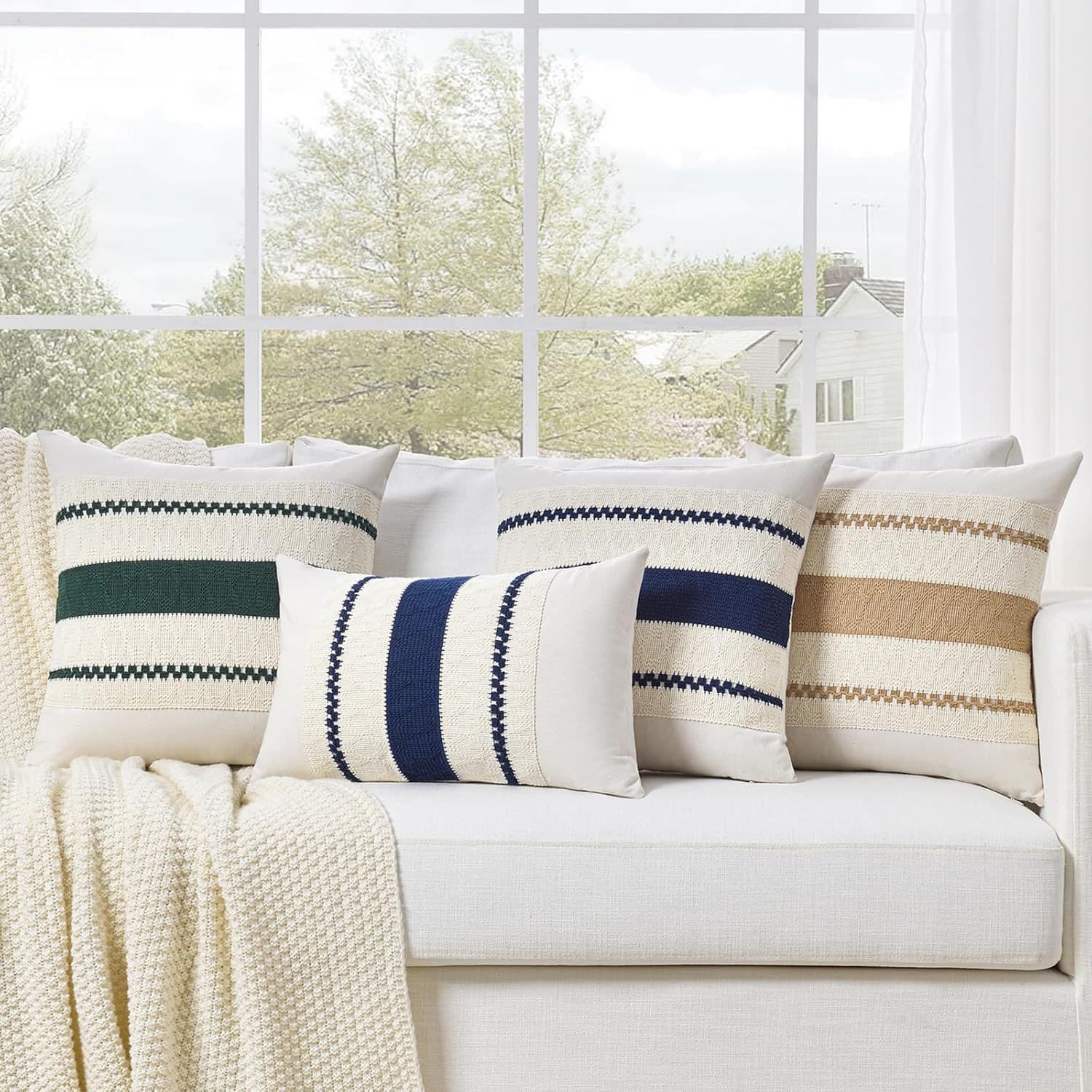 Bohemian Style Cotton Linen Tassel Cushion Covers Luxury Sofa Pillow Headboard Cushion Waist Pillow Wholesale