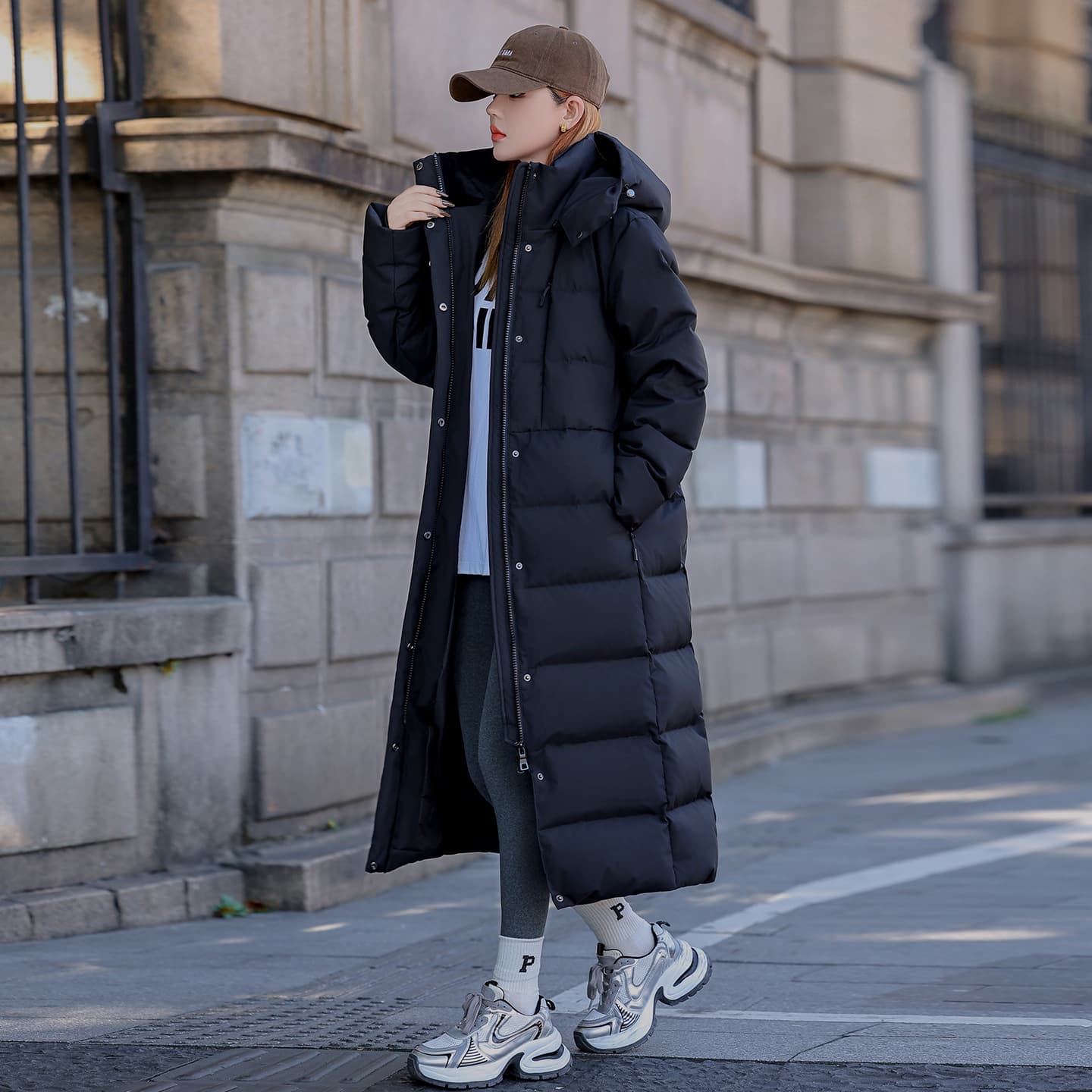 2025 Qu Enna Down Jacket Women's Northeast Extreme Cold Thickened Extra Long Style Harbin Sub-Zero Winter New Coat