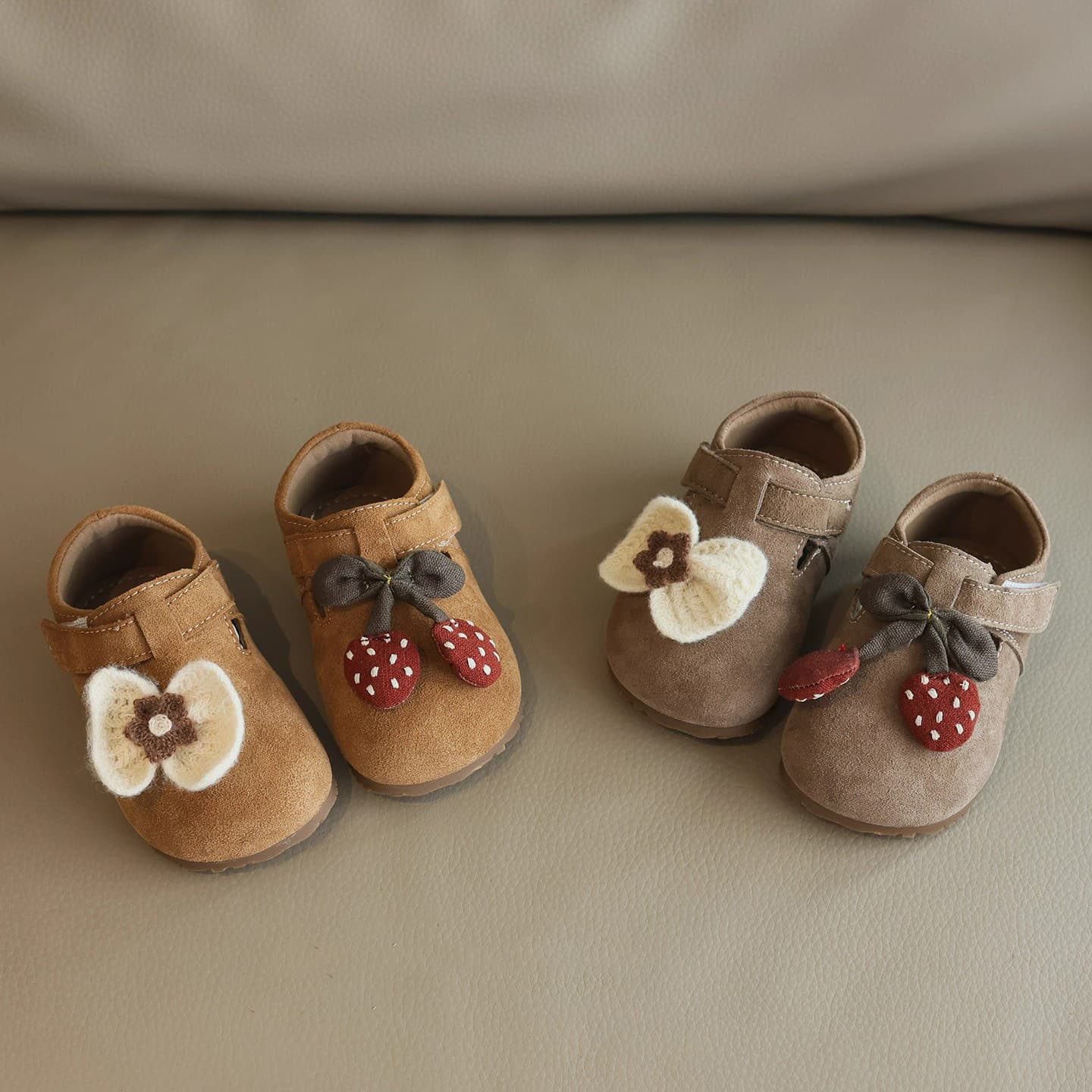 Girls' princess shoes autumn new cute soft-soled small leather shoes Korean style style Birkenstock shoes non-slip toddler shoes