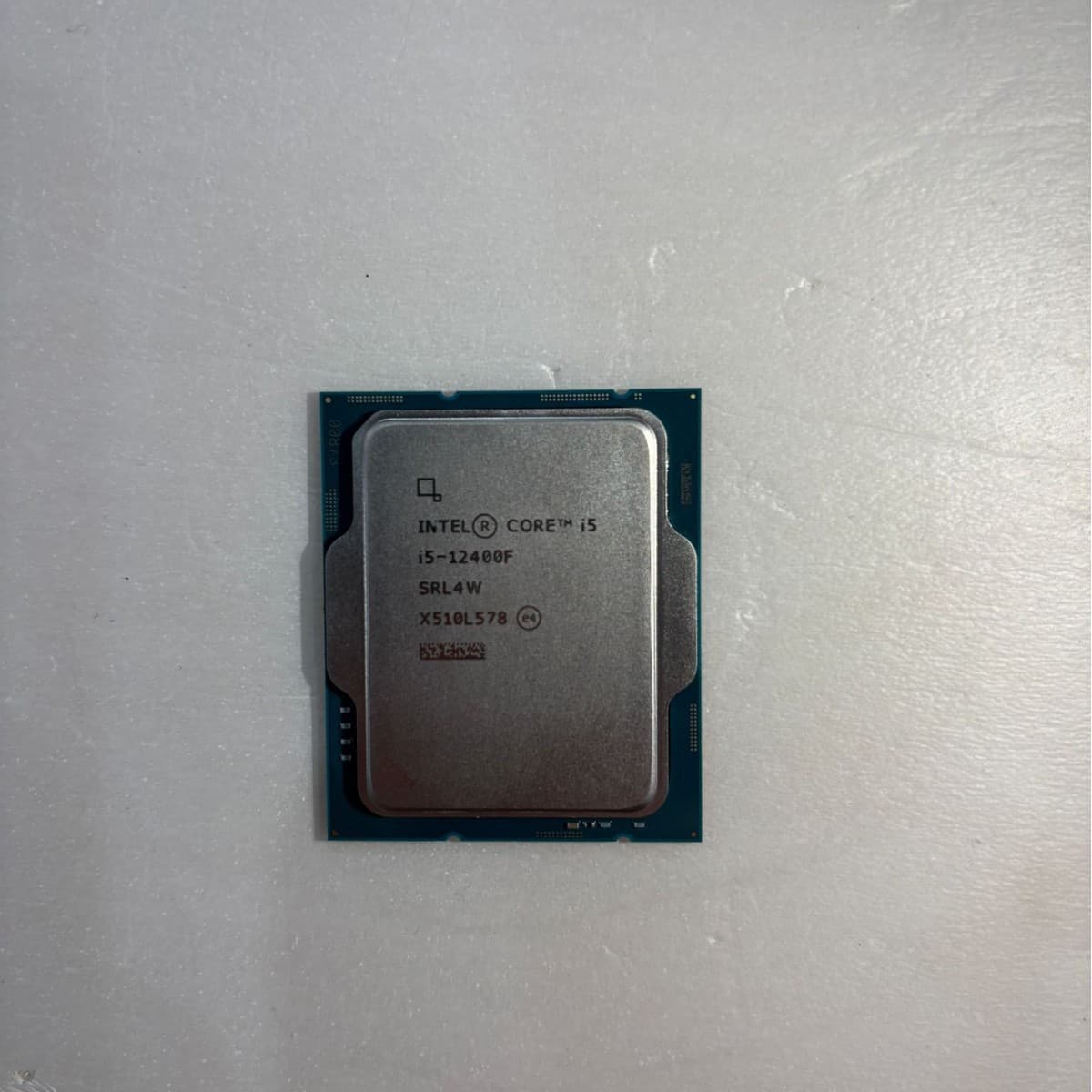Intel Core i5-12400F Tray 12th Gen 6-Core Desktop CPU for B660 Z690