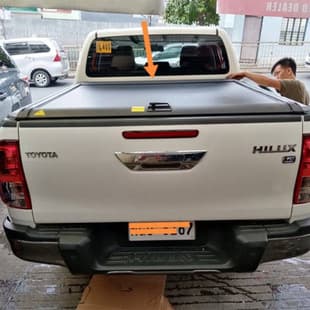 Cross-border compatible with Ram, Raptor, Ram Ranger, Hilux pickup truck bed cover, cargo cover, roll-up cover