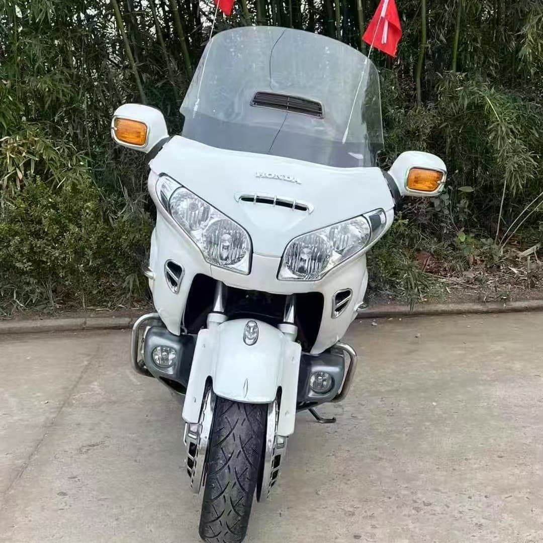 09 Gold Wing GL1800CC Fifth-Generation Three-Wheel Heavy-Duty Cruiser Off-Road Motorcycle