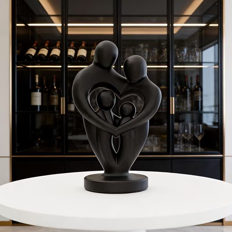 Cross-Border Hot Seller Four-Person Family Sculpture Decoration for Living Room Bookshelf Desktop Craft Graduation Gift