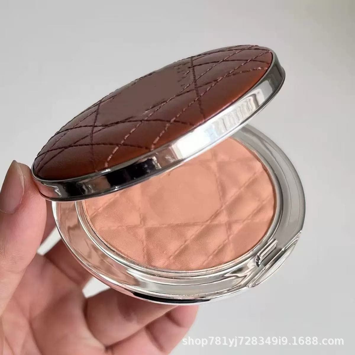 Cross-border foreign trade brand Dijia leather contouring bronze powder 9g matte natural three-dimensional contouring, 4 colors