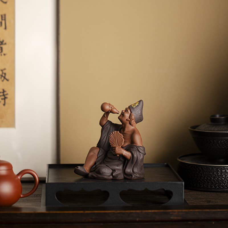 "Jigong Living Buddha" Subduing the Dragon Arhat and Drunken Buddha Living Room Desktop Ceramic Buddha Statue Ornaments Home Decoration Crafts