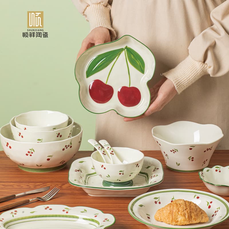 Shunxiang Ceramics [Cherry Diary] Rice Bowl and Plate Set, Premium Glazed Underglaze Dinnerware Collection
