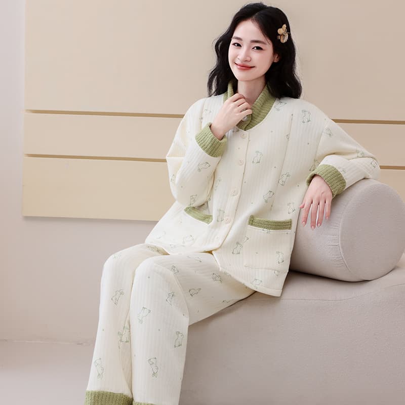 2025 pajamas for women autumn and winter November thickened quilted confinement clothes postpartum air layer large size home clothes set October
