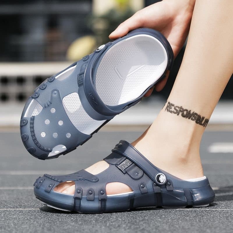 Men's Sandals Slippers 2026 Summer New Fashion Indoor Outdoor Beach Clog Shoes Anti-Slip Men's Sandals
