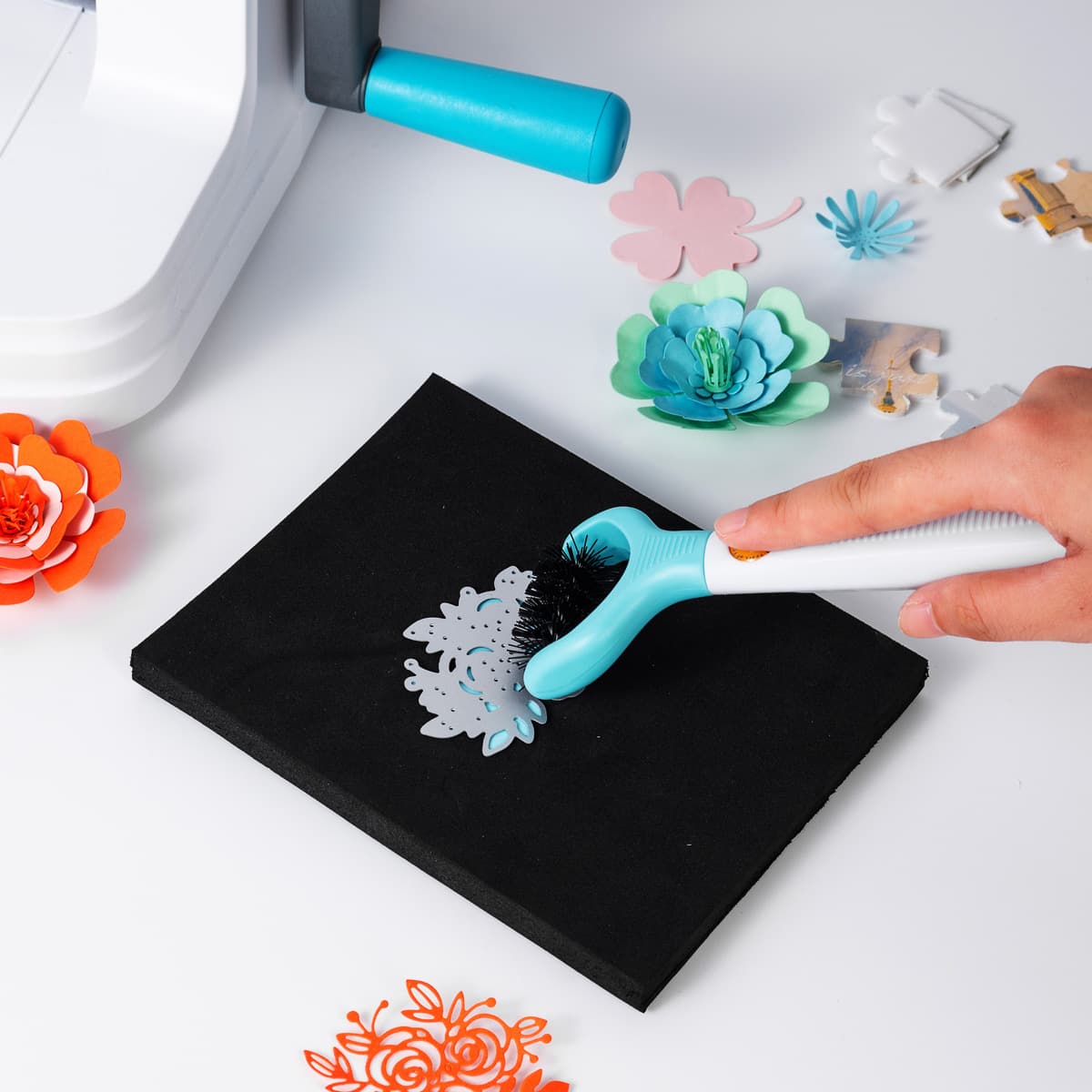Die-cutting tools, integrated embossing paper carving tool kits and molds for making 3D flower trays, 2025 edition